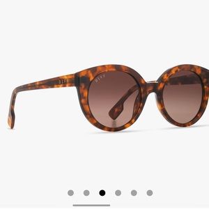 NEW Diff Emmy eyewear